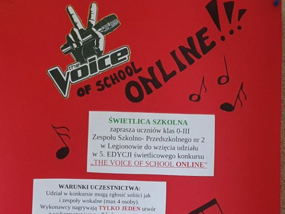Obraz przedstawia 5. Edycja The Voice Of School- muzyczny konkurs świetlicowy
