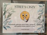 Strefa ciszy w czytelni szkolnej, 